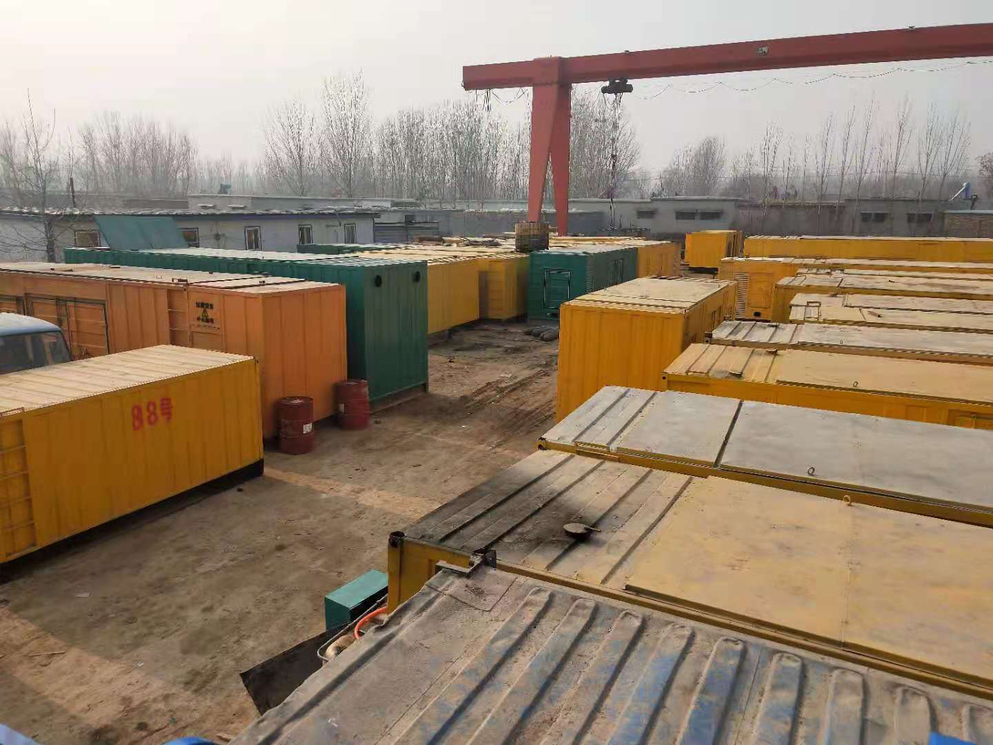 阜南租赁发电机-灰尘、风沙对柴油发电机组造成哪些不良影响？