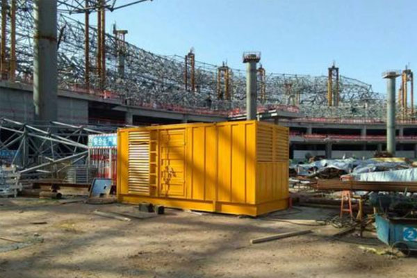 阜南发电机出租如何判断空气滤清器是否需要更换？