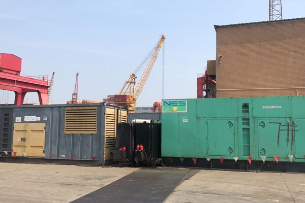 阜南发电机出租空气滤清器的清洁频率是多少？